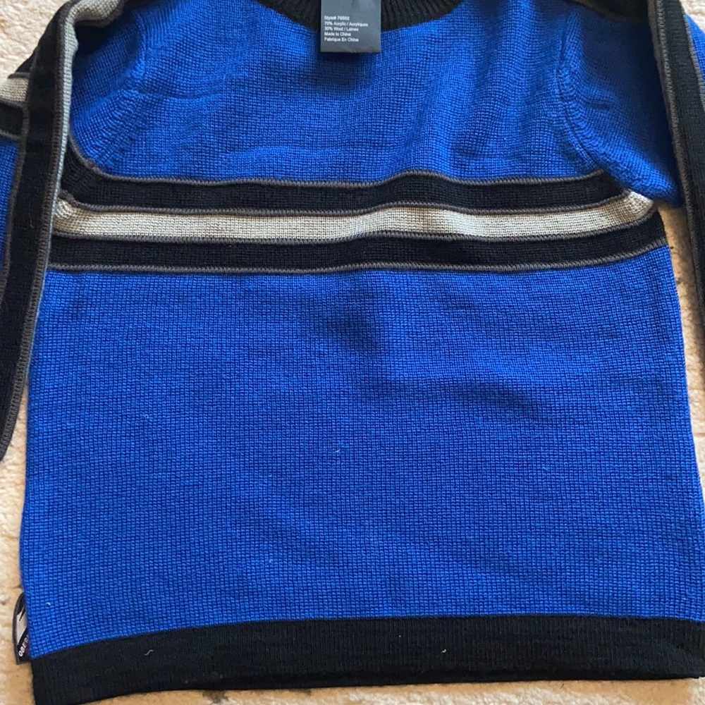 Obermeyer Sweater - Picture 3 of 4